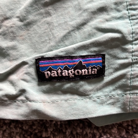 Patagonia Barely Baggy Shorts - Picture 2 of 2